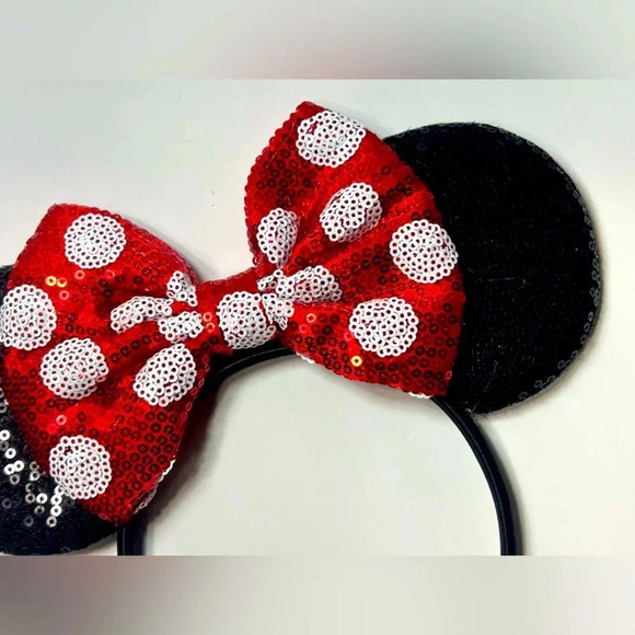 Disney - Minnie Mouse Sequinned Ears and Bow Headband 💝 - Picture 8 of 8